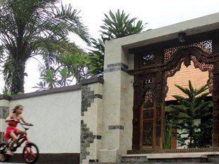 Villa De'rich